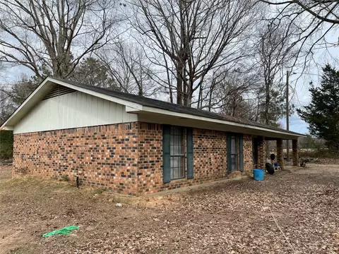 Exterior - 270 Layfield Rd, Coushatta, LA 71019 photo 2 of 6