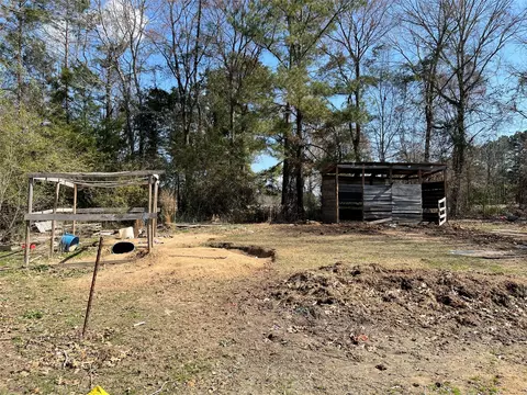 Exterior - 270 Layfield Rd, Coushatta, LA 71019 photo 5 of 6