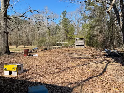 Exterior - 270 Layfield Rd, Coushatta, LA 71019 photo 4 of 6