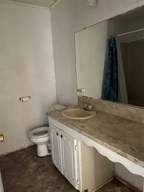 Bath - 270 Layfield Rd, Coushatta, LA 71019 photo 1 of 4