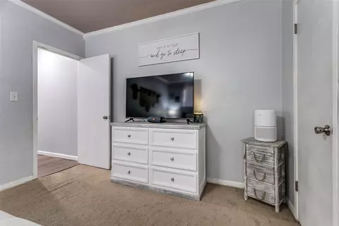 Bedroom - 1904 Windlea Dr, Euless, TX 76040 photo 2 of 4