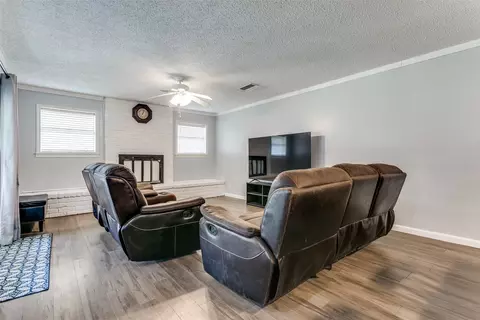 Living - 1904 Windlea Dr, Euless, TX 76040 photo 1 of 2