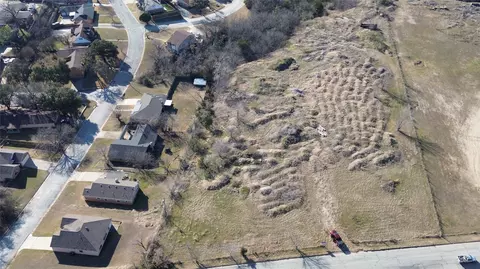 2241 Briardale Rd, Fort Worth, TX 76119