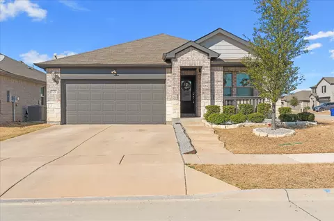 3258 Deckard Dr, Royse City, TX 75189