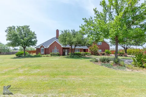 8541 Saddle Creek Rd, Abilene, TX 79602