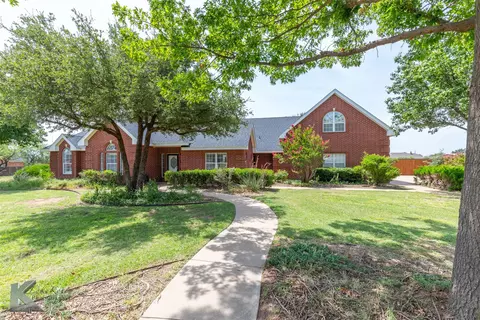 8541 Saddle Creek Rd, Abilene, TX 79602