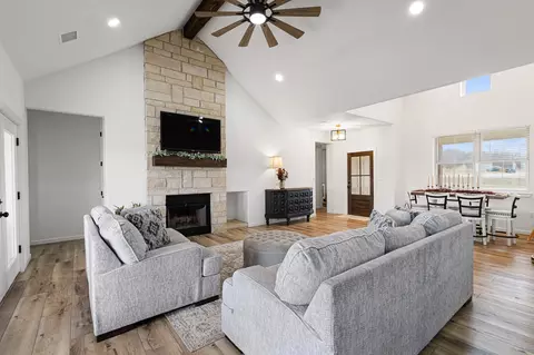 Living - 476 Silver Leaf Dr, Sunset, TX 76270 photo 2 of 2