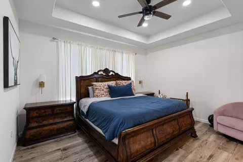 Bedroom - 476 Silver Leaf Dr, Sunset, TX 76270 photo 1 of 6