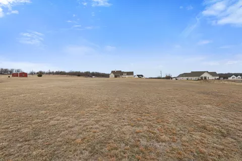 Exterior - 476 Silver Leaf Dr, Sunset, TX 76270 photo 5 of 5