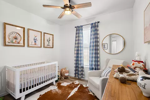 Bedroom - 476 Silver Leaf Dr, Sunset, TX 76270 photo 3 of 6