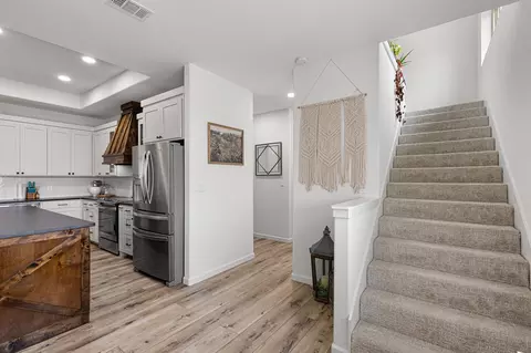 Entry Way - 476 Silver Leaf Dr, Sunset, TX 76270 photo 1 of 6