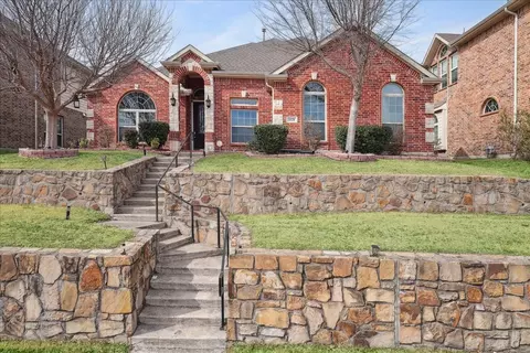 1121 Shearwater Ln, Garland, TX 75043