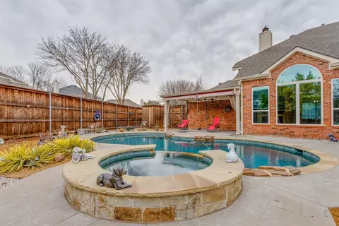 3020 Garden Ridge Ct, Plano, TX 75025