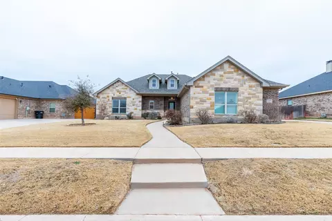 8209 Cimarron Trl, Abilene, TX 79606