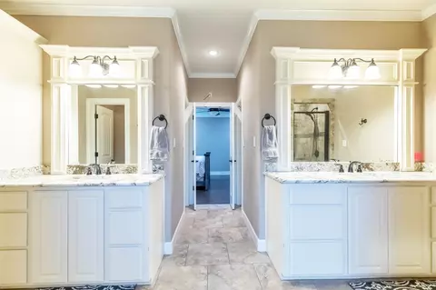 Entry Way - 8209 Cimarron Trl, Abilene, TX 79606 photo 3 of 4