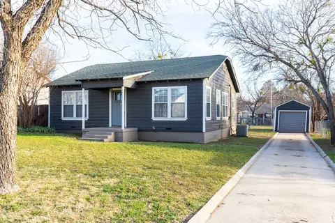 2225 Melrose St, Abilene, TX 79605