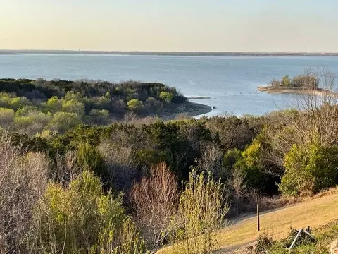 3318 Wood Lake Dr, Waco, TX 76710