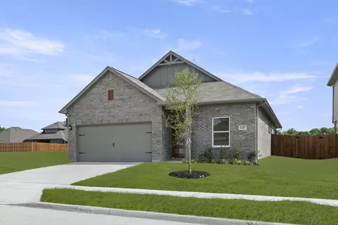 1217 Anderson Dr, Trenton, TX 75490
