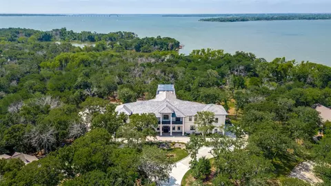 1230 Oak View Ct, Oak Point, TX 75068