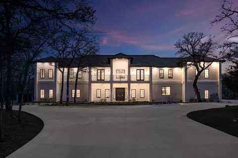 1230 Oak View Ct, Oak Point, TX 75068