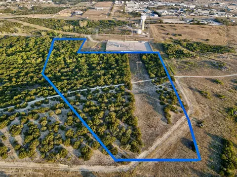 463 Fall Creek Hwy, Granbury, TX 76049