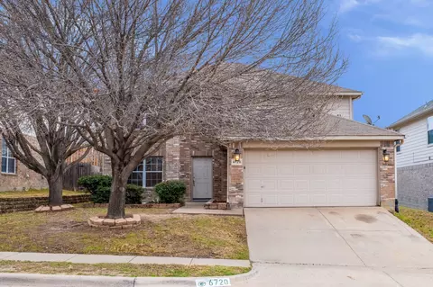 6720 Geyser Trl, Watauga, TX 76137