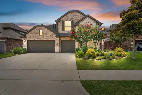 242 Livingston Dr, Hickory Creek, TX 75065