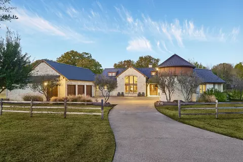 4951 Bridle Bit Rd, Flower Mound, TX 75022