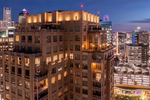 2525 N Pearl St #1801, Dallas, TX 75201