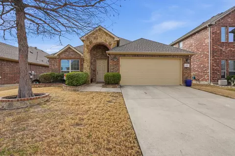 10013 Sailboard Dr, Mckinney, TX 75072