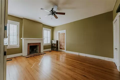 Living - 215 E Arizona, Ruston, LA 71270 photo 1 of 2