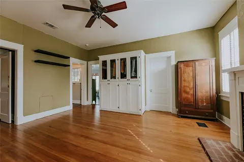 Living - 215 E Arizona, Ruston, LA 71270 photo 2 of 2