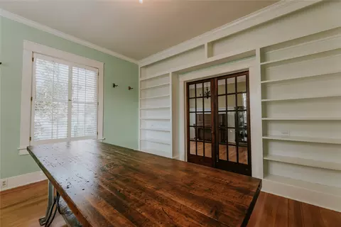 Entry Way - 215 E Arizona, Ruston, LA 71270 photo 2 of 3