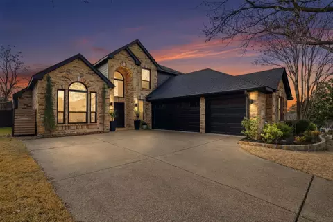 112 Freedom Ct, Rockwall, TX 75032