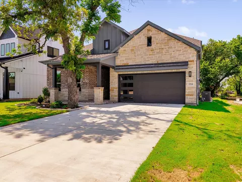 2314 Cales Dr, Arlington, TX 76013