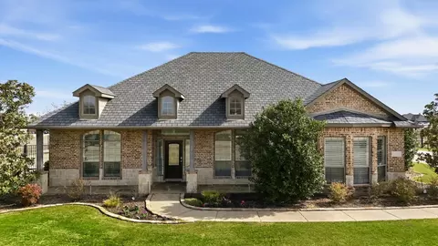 13176 Amber Meadow Dr, Talty, TX 75126