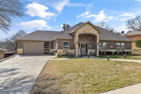 714 Oak Park Dr, Dallas, TX 75232