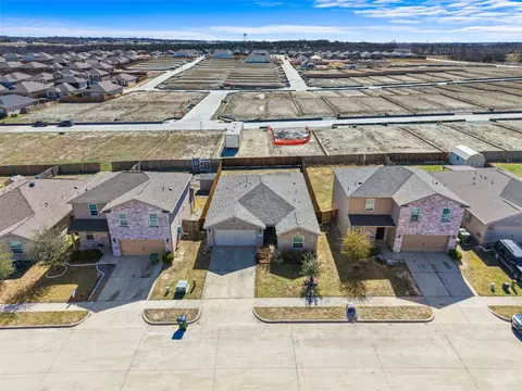 View/Area - 1808 Douglas St, Howe, TX 75459 photo 5 of 5