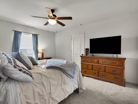 Bedroom - 1808 Douglas St, Howe, TX 75459 photo 5 of 6