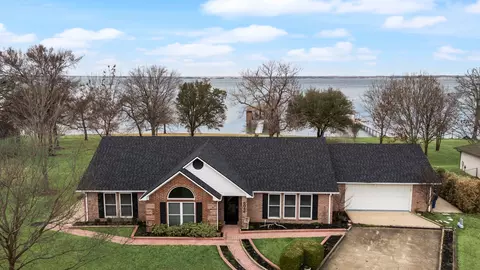 5046 Loper Cir, Streetman, TX 75859