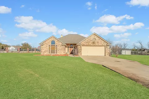 125 Lexington Cir, Haslet, TX 76052