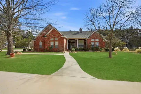 249 Martin Dr, Denison, TX 75021