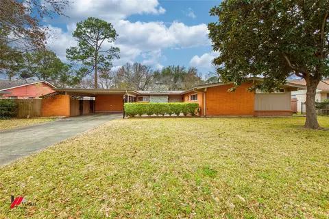 1914 Bayou Dr, Shreveport, LA 71105