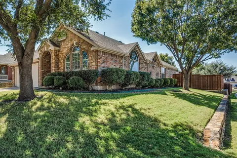 8321 Olympia Dr, Mckinney, TX 75072