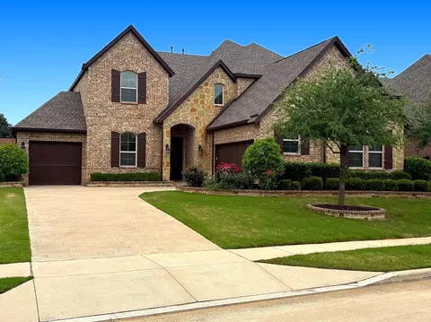 5717 Naples Dr, Flower Mound, TX 75028