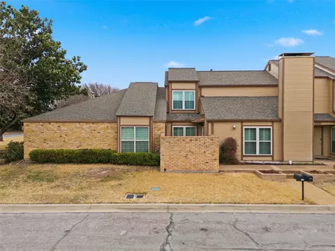 Exterior - 3334 Chimney Place Dr, Waco, TX 76708 photo 2 of 4