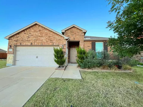 2232 Heaton St, Forney, TX 75126
