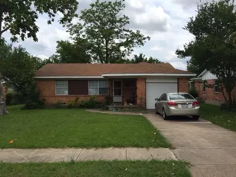 1734 Summit St, Mesquite, TX 75149