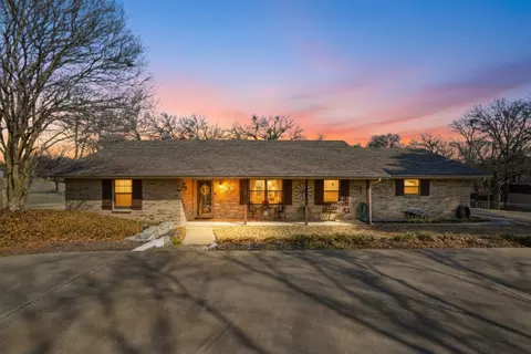 1709 Mclennan Crossing Rd, Woodway, TX 76712