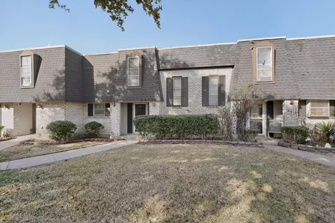2315 Blue Sage Ln, Arlington, TX 76014